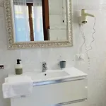 Margherita With Pool & Hydromassage アパートホテル カンノビオ
