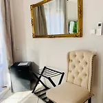מלון דירות Margherita With Pool & Hydromassage 3*