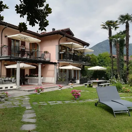 Apartmanhotel Margherita With Pool & Hydromassage 3*