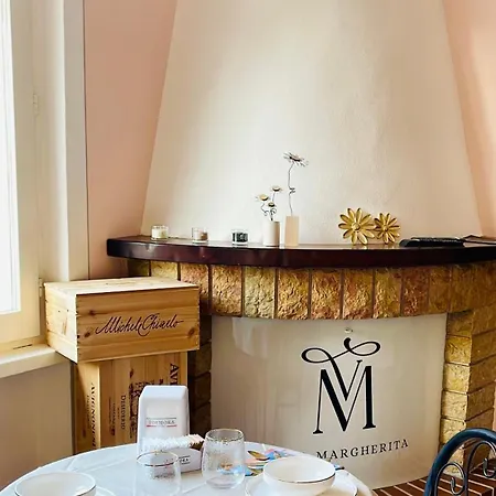 Apartmanhotel Margherita With Pool & Hydromassage 3*