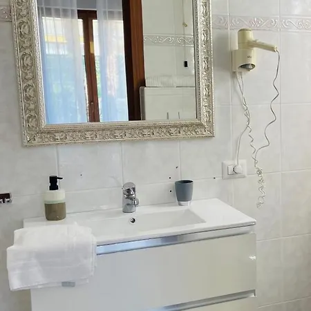 Margherita Aparthotel Cannobio