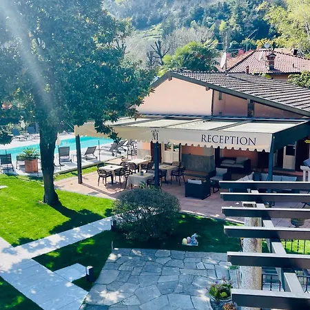 아파트호텔 Margherita With Pool & Hydromassage