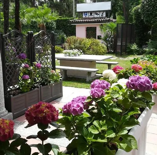 Margherita With Pool & Hydromassage Apart Otel Cannobio