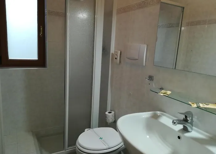 Margherita With Pool & Hydromassage 3* Cannobio