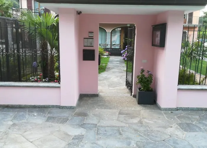 Apartmanhotel Margherita With Pool & Hydromassage Cannobio