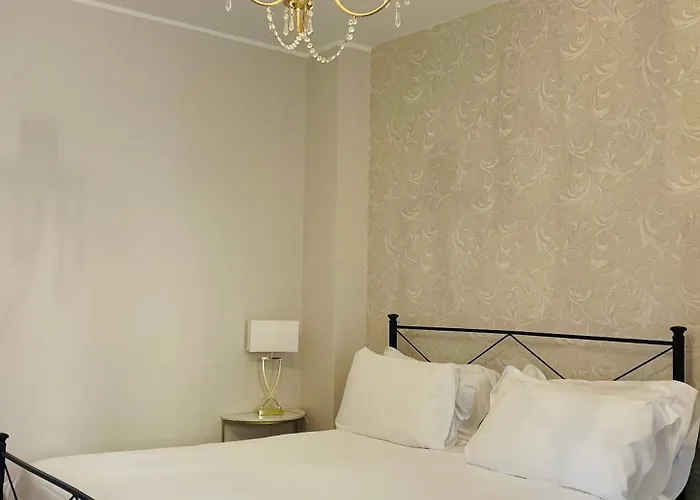 Margherita With Pool & Hydromassage 아파트호텔 3*