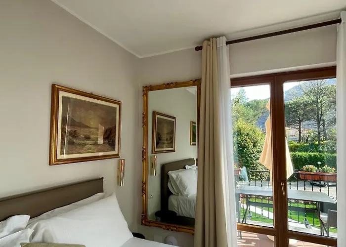 Hotel apartamentowy Margherita With Pool & Hydromassage