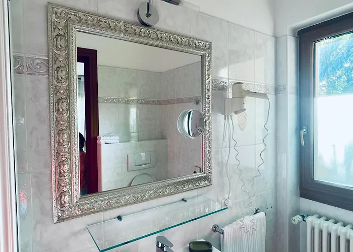 Margherita With Pool & Hydromassage 카노비오