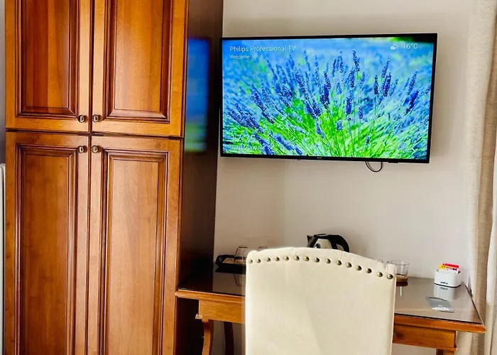 Margherita With Pool & Hydromassage 3* 카노비오