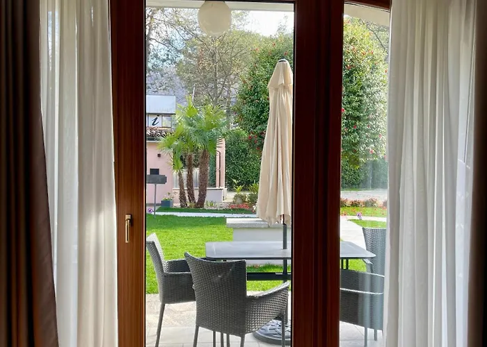 Margherita With Pool & Hydromassage Hotel apartamentowy Cannobio