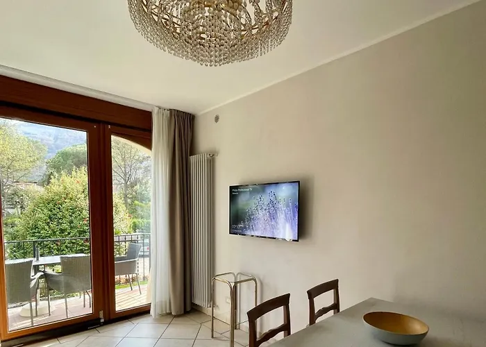 Margherita With Pool & Hydromassage 3* Cannobio